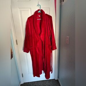 Sonoma Full Length Plush Fluffy and Soft Red Women's Robe